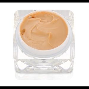 Under Eye Creme by Creme De La Cube